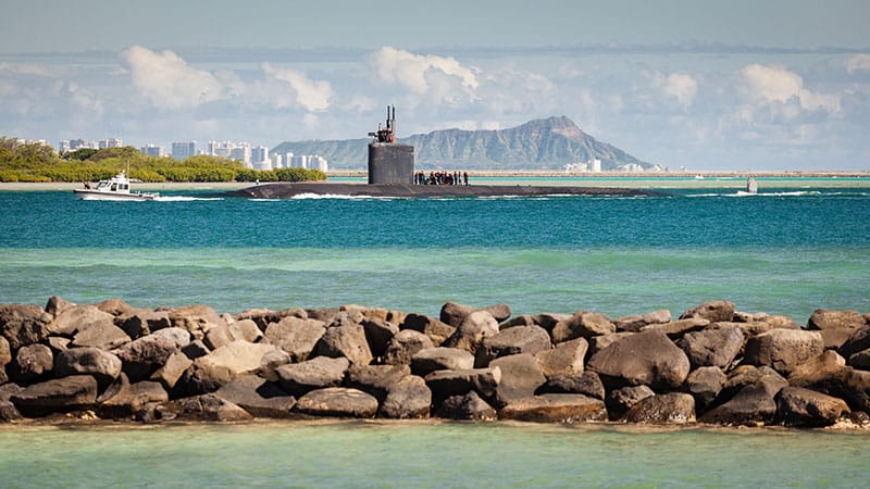 U.s.,Navy,Fast,Attack,Submarine,Arriving,At,Pearl,Harbor,,Oahu